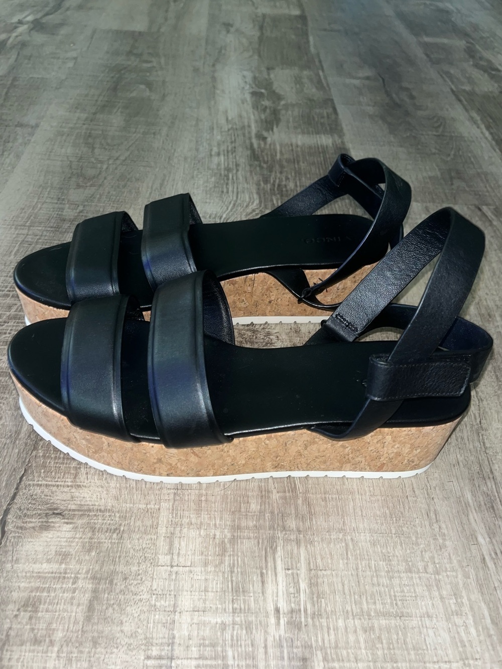 Vince Jet Cork Leather Flatform Sandals Women's Shoes Size 9.5 Black EUC Summer